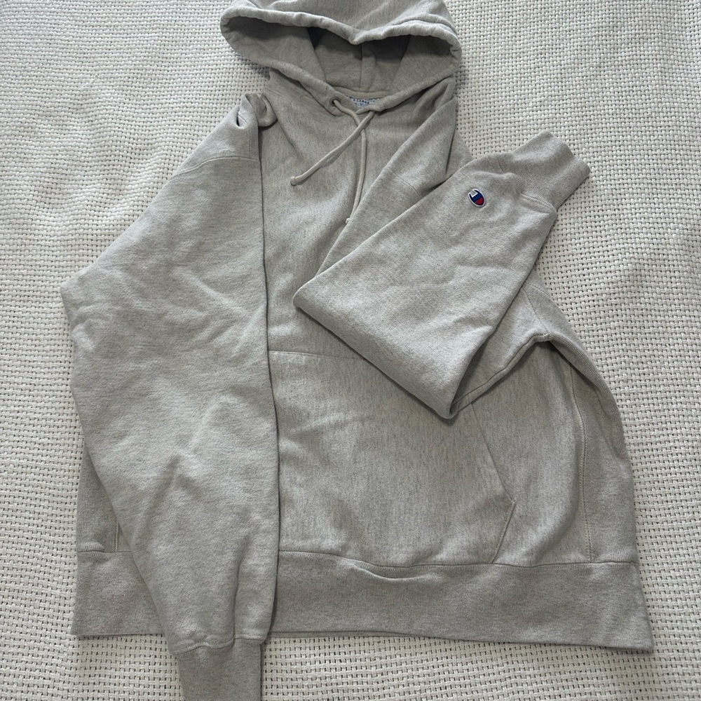 Champion Reverse Weave Light Gray Sweatshirt